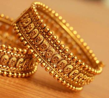 Gold Bangles-And-Bracelets 2