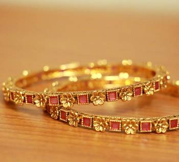 Gold Ruby       Bangles-And-Bracelets 2