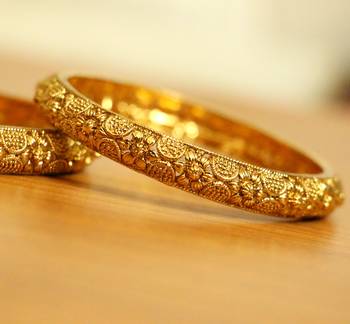 Gold Bangles-And-Bracelets 2