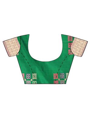 Green woven cotton silk saree with blouse 5