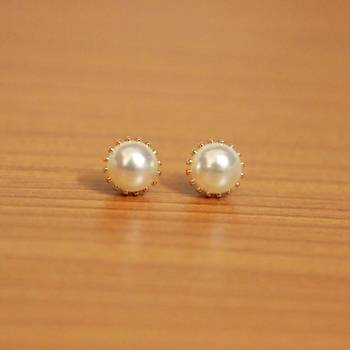 White Pearl Studs 1