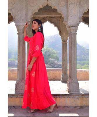 peach hand print silk kurtis 1