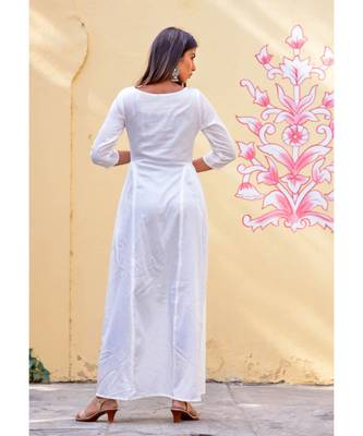 white hand print silk kurtis 2