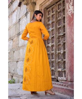 mustard hand print silk kurtis 2