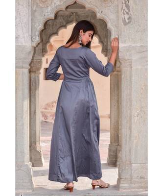 grey hand print silk kurtis 2