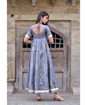 grey hand print silk kurtis 2