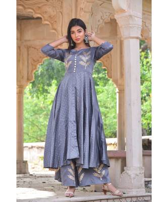 grey hand print silk kurta sets 3
