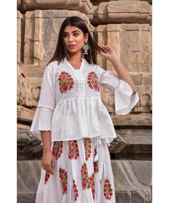 white hand print silk kurtis 3