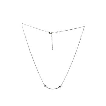 White necklaces 4