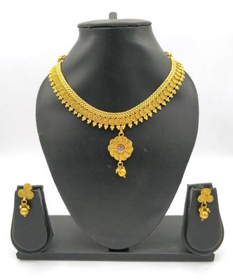 Gold Plated Traditional Design Necklace Sets For Women 1