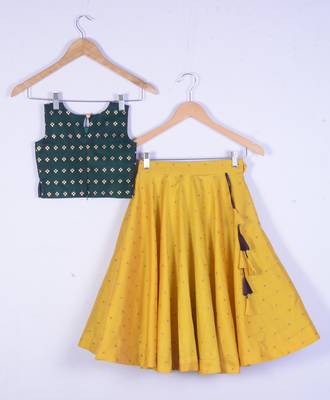 Girl Green Blouse And Yellow Lahenga Choli Set For Kids 2