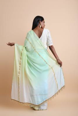 Blue Ombre Saree Without Blouse 3