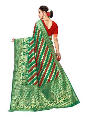Green Woven art silk  Saree With Blouse 3
