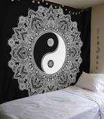 Indan 100% Cotton Queen Size Black and White Ying Yang Tapestry