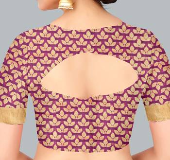 Beige woven banarasi silk saree with blouse 5