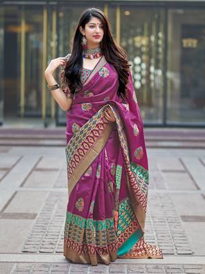Magenta woven banarasi silk saree with blouse 1