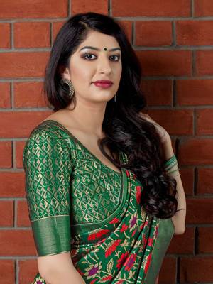 Green woven banarasi silk saree with blouse 3