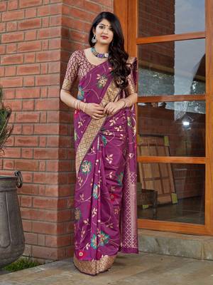 Magenta woven banarasi silk saree with blouse 1