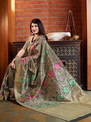 Black woven banarasi silk saree with blouse 3