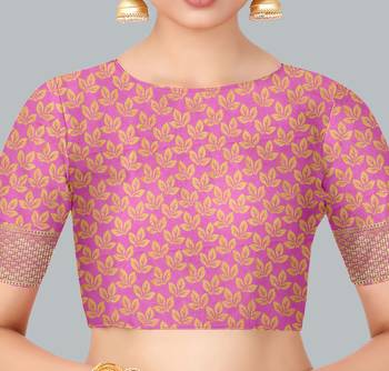 Pink woven banarasi silk saree with blouse 3