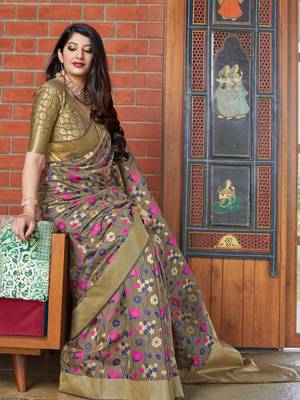 Brown woven banarasi silk saree with blouse 3