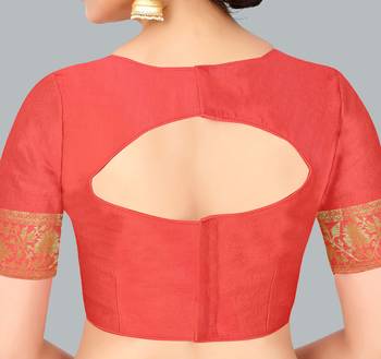 Yellow woven banarasi silk saree with blouse 5