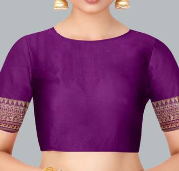 Red woven banarasi silk saree with blouse 4