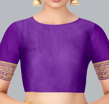 Red woven banarasi silk saree with blouse 4