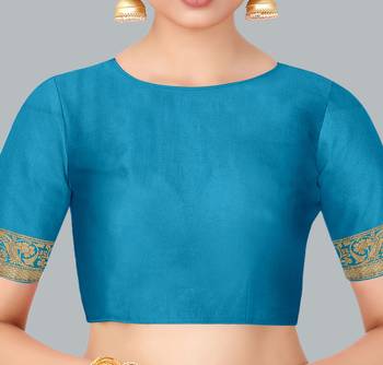 Magenta woven banarasi silk saree with blouse 3