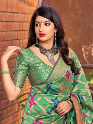 Green woven banarasi silk saree with blouse 2