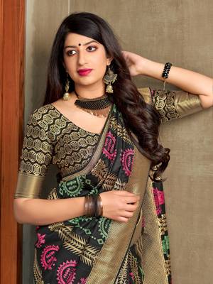 Black woven banarasi silk saree with blouse 5