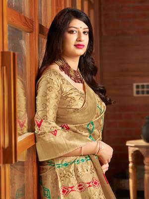 Beige woven banarasi silk saree with blouse 4