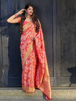 Pink woven banarasi silk saree with blouse 4