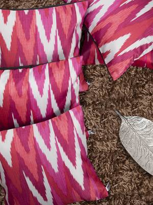 Pink & White Set of 5 Geometric Square Cushion Covers 1