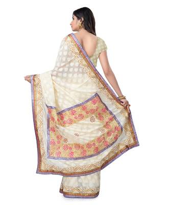 Off White Embroidered Jacquard Saree With Blouse 3