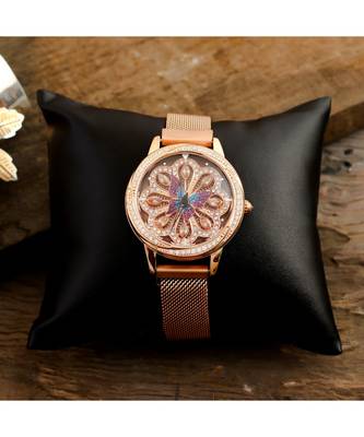 Rose Gold Butterfly Design Gold Dail  Revolving Adjustable Magnetic Belt Watch 2