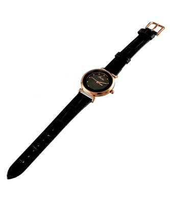 Black Stylish Diamond Shape Glass Design Watch 3