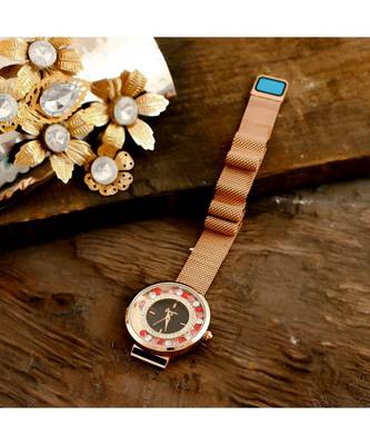 Rose Gold Dancing Diamond Adjustable Magnetic Belt Watch 3