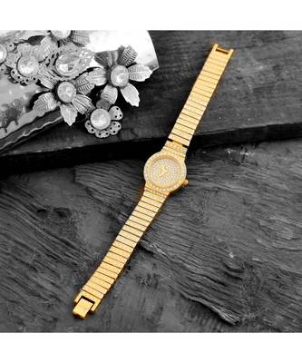 Golden Beautiful Designer Smart Look Elegant Small Dail Watch 2
