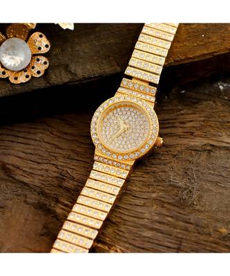 Golden Beautiful Designer Smart Look Elegant Small Dail Watch 3