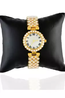 Golden  Smart Look Designer Full Of Diamond Party Watch