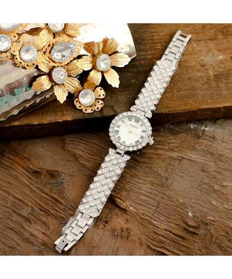 Silver Smart Look Designer Full Of Diamond Party Watch 1