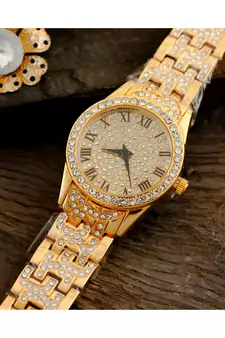 Golden Smart Look Designer Full Of Diamond Watch