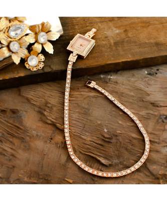 Rose Gold Large Belt Braclet Look Designer Watch 2