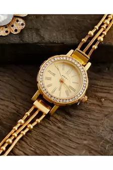 Golden Smart Look Sweet N Simple Cute Elegant Watch