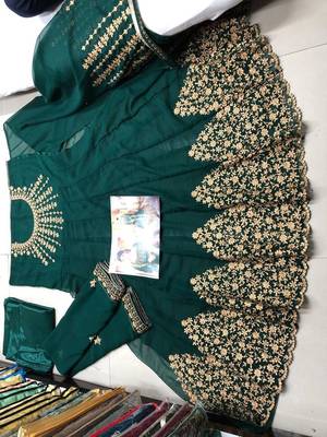 Green embroidered santoon salwar 2