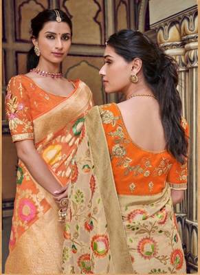 Cream woven silk saree with blouse 2