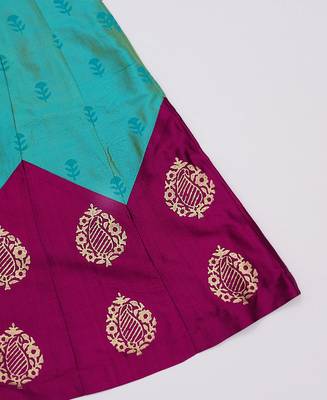 Pink Printed Kanchipuram Silk Kids Pavadai Set 5