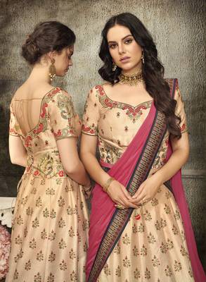 Cream Embroidered Silk Semi Stitched Lehenga 3