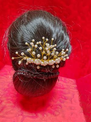 White pearl hair-accessories 2